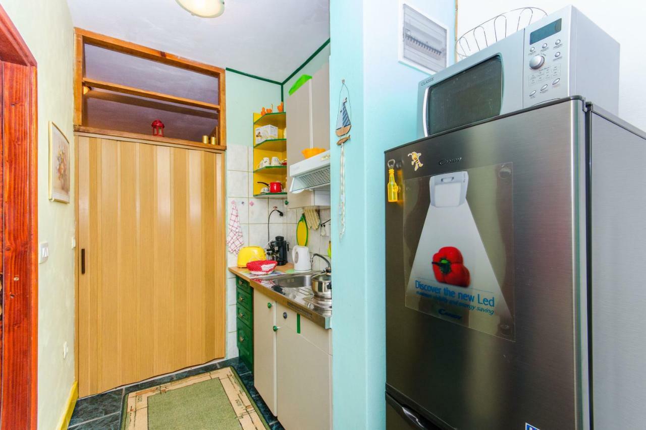 Apartment Slavka Račišće Exteriér fotografie