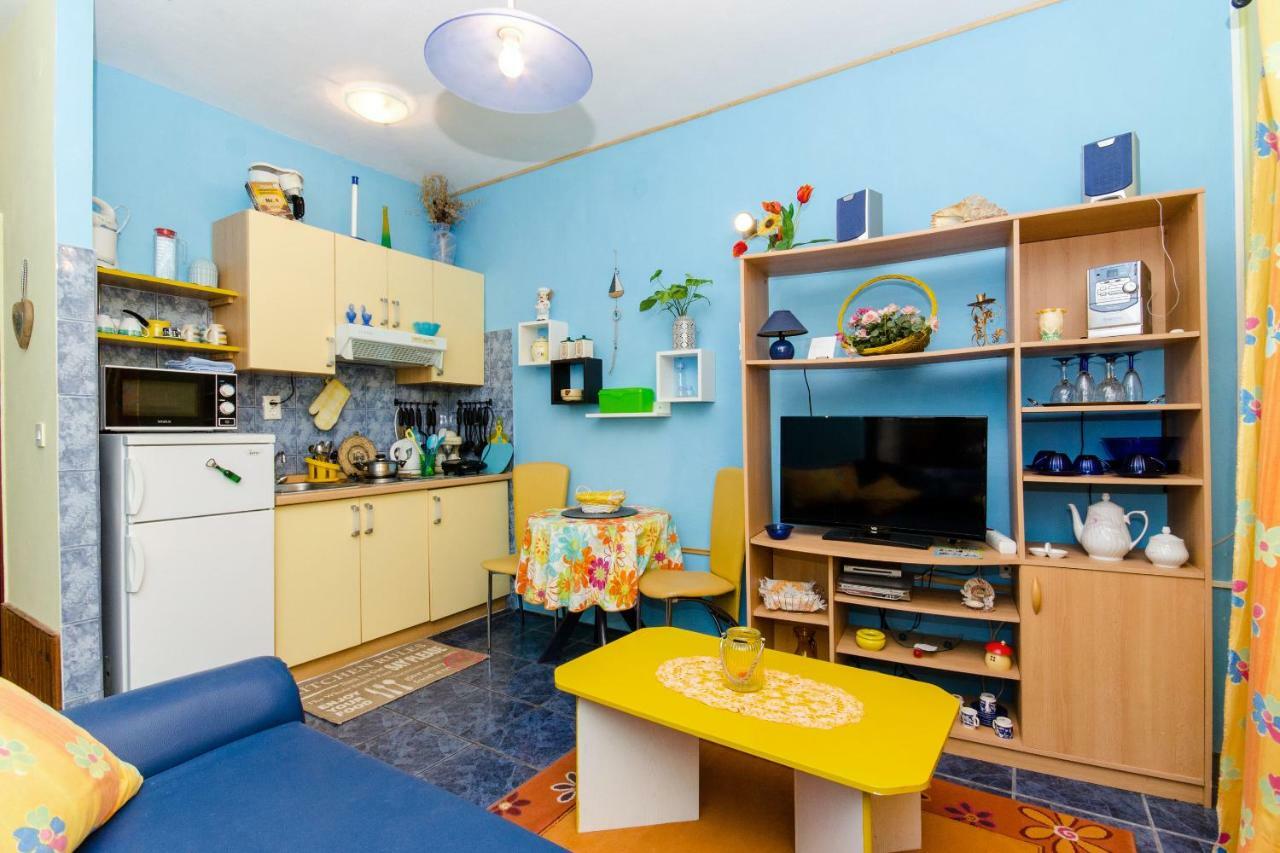Apartment Slavka Račišće Exteriér fotografie